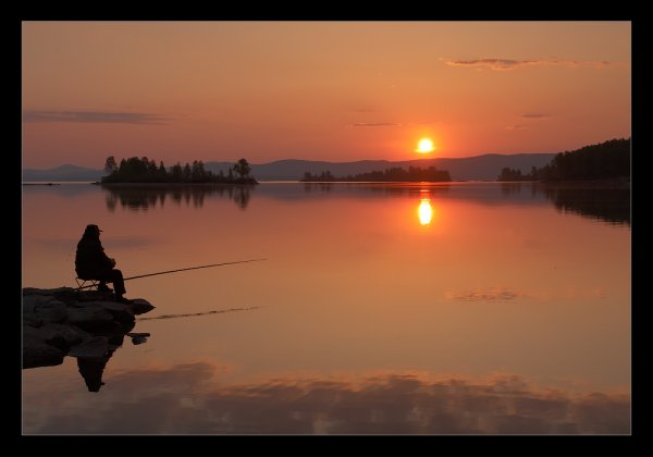 Рыбак на рассвете