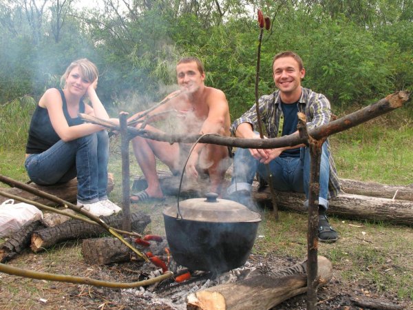 Шашлык на рыбалке