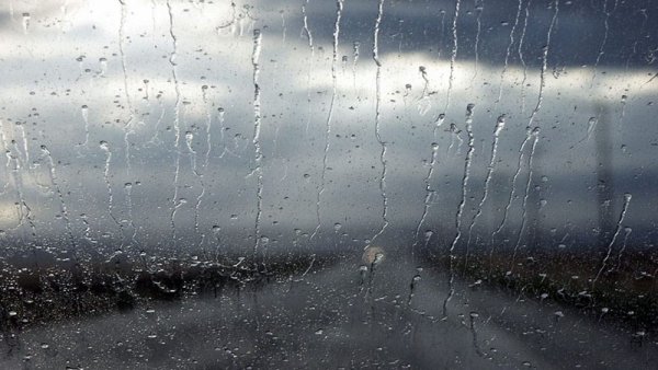 Пасмурный день с дождем