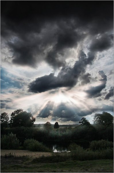 Предгрозовое небо