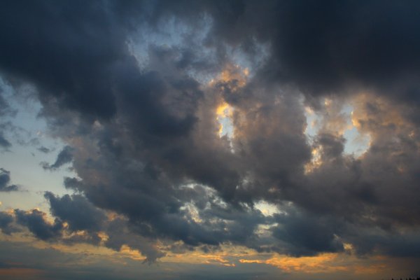 Небо пасмурное хмурое