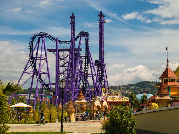 Парк аттракционов Сочи парк