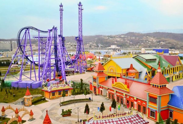 Парк аттракционов Сочи парк