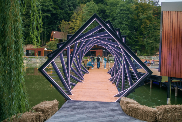 Альпина Фэмили парк