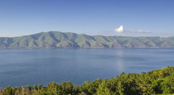 Море Севан в Армении