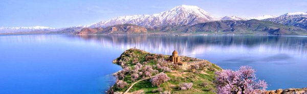 Природа озеро Севан