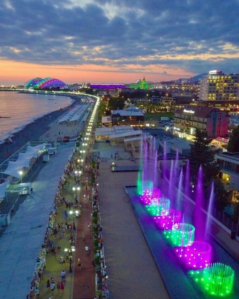 Адлер Сочи Имеретинская набережная фонтаны