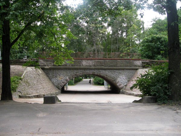 Парк Челюскинцев Санкт-Петербург