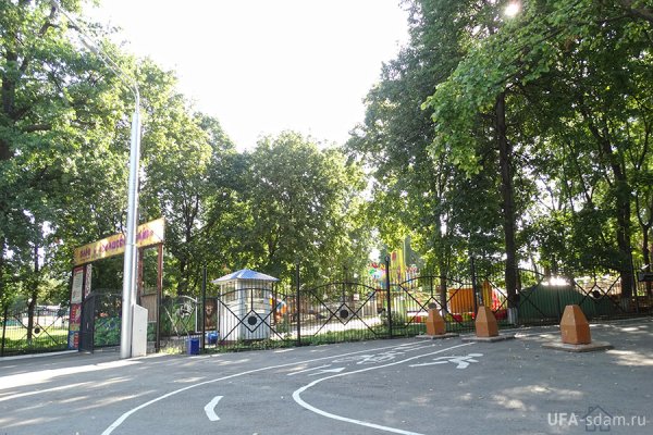 Центральный парк культуры и отдыха имени м. Гафури