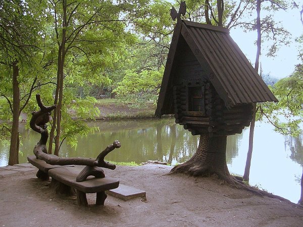 Городской парк имени Горького Саратов