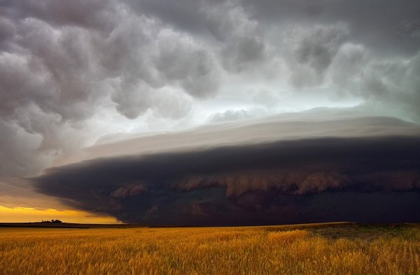 Природные стихии Торнадо