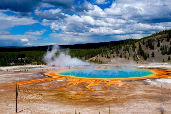 Йеллоустонский парк озеро