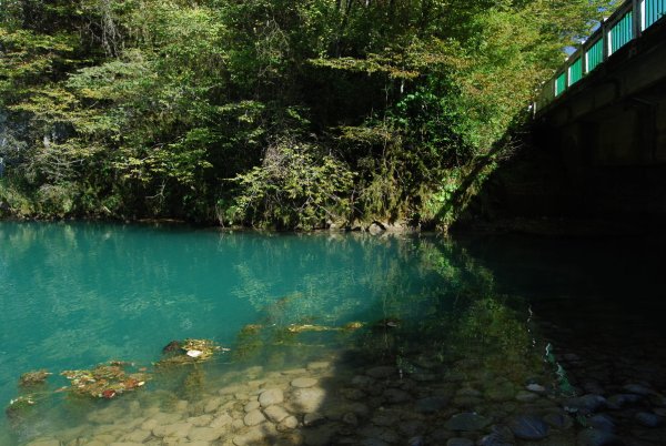 Голубое озеро Гагра