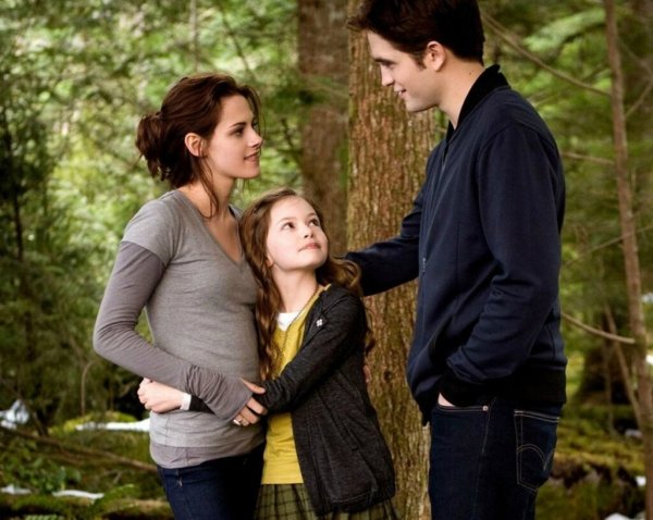 Эдвард и Белла Ренесми