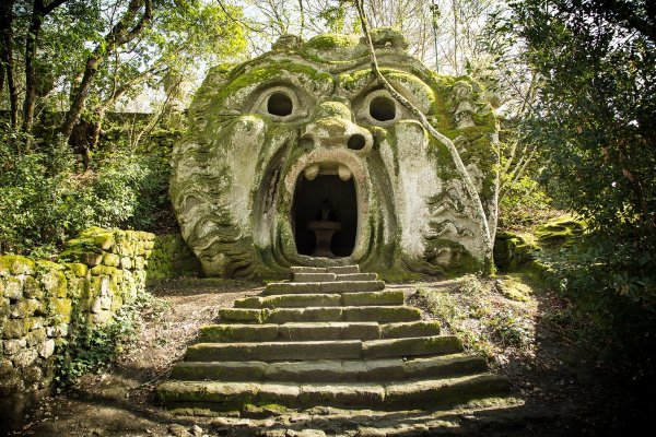 Странные места