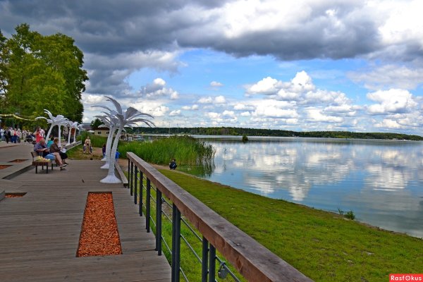 Набережная озера Сенеж