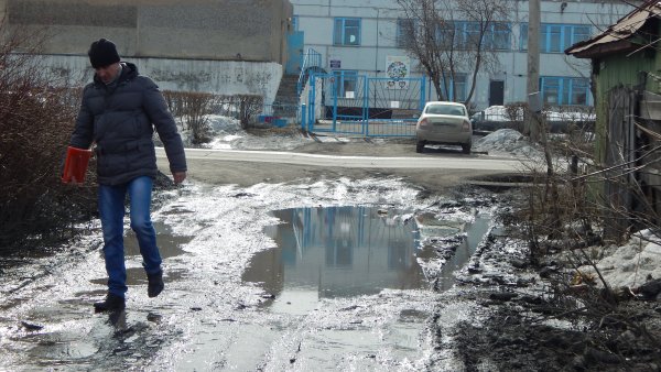 Весенняя слякоть в городе