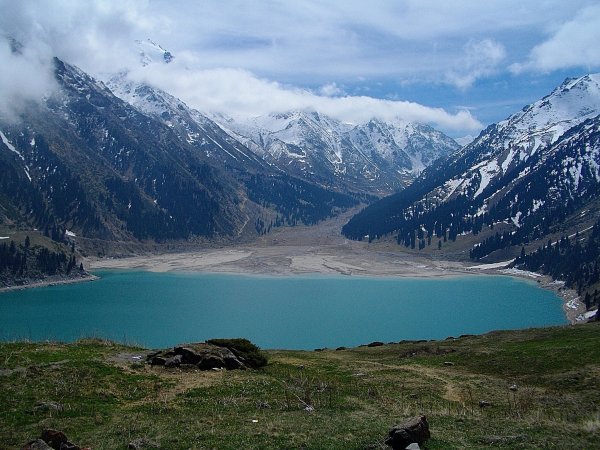 Алматинское озеро Алматы