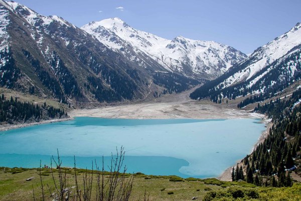 Алматинское озеро Казахстан