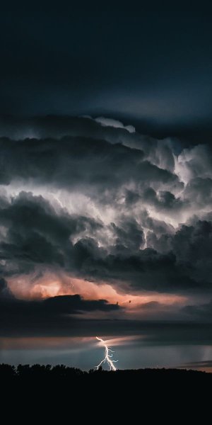 Грозовое небо