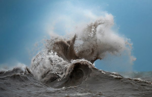 Волны озера Эри фотограф Dave Sandford