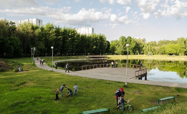 Парк Торфянка Лосиноостровский