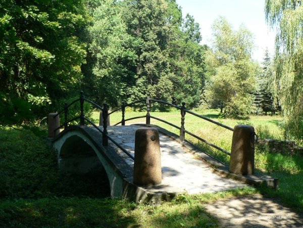 Несвижский парк весной