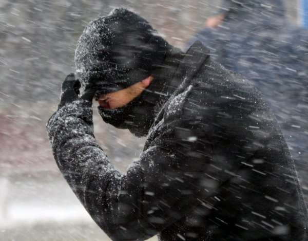 Мокрый снег и ветер