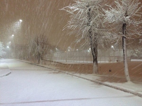 Ненастье снег