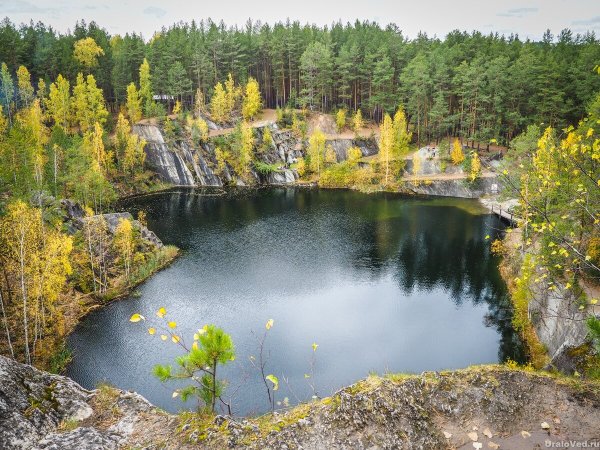 Сысерть Бажовские места Тальков камень