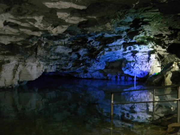 Кунгурская Ледяная пещера грот дружбы народов