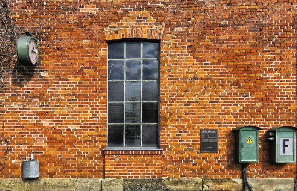 Стена в доме