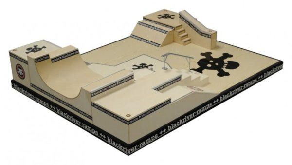 Скейт парк фингер парк