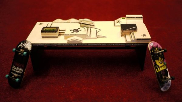 Фигуры для фингерборда паркинг блок