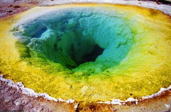 Озеро утренней славы Йеллоустонский парк