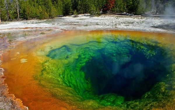 Озеро утренней славы национальный парк Yellowstone