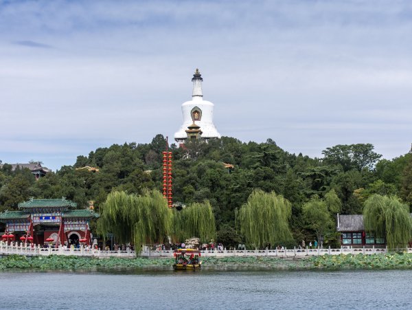 Императорский парк Бэйхай