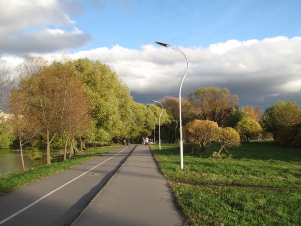 Муринский парк в Санкт-Петербурге