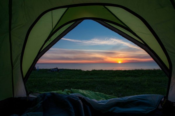 Озеро Ильмень кемпинг