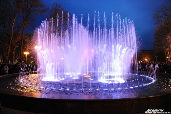 Фонтан на Ленина Майкоп