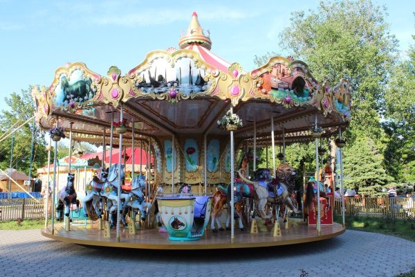 Парк тополя Оренбург