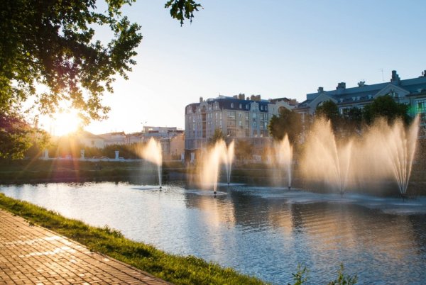 Парк черное озеро Казань