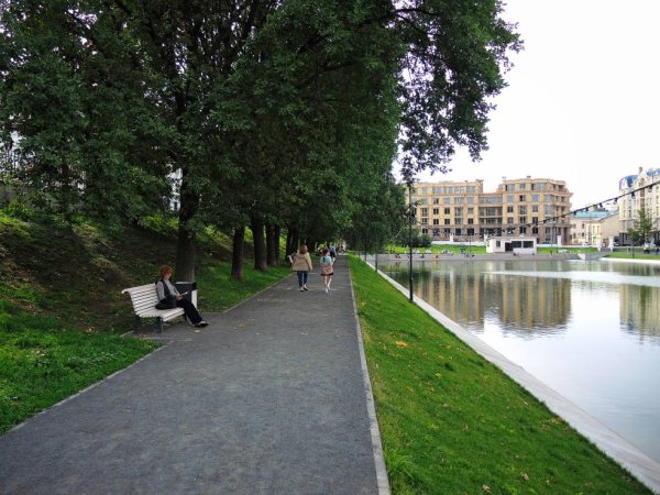 Чёрное озеро Казань летом