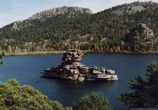 Жумбактас скала