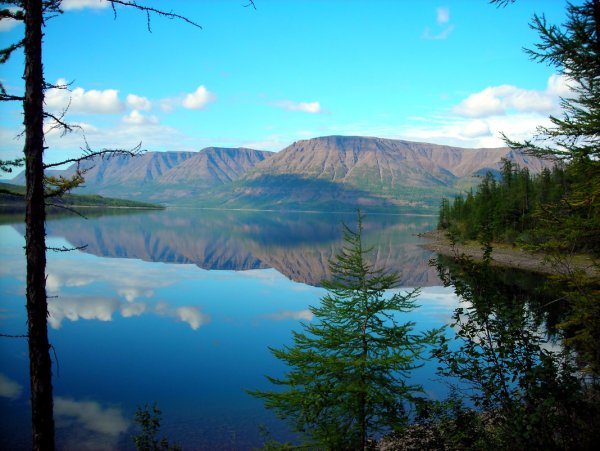 Озеро лама плато Путорана
