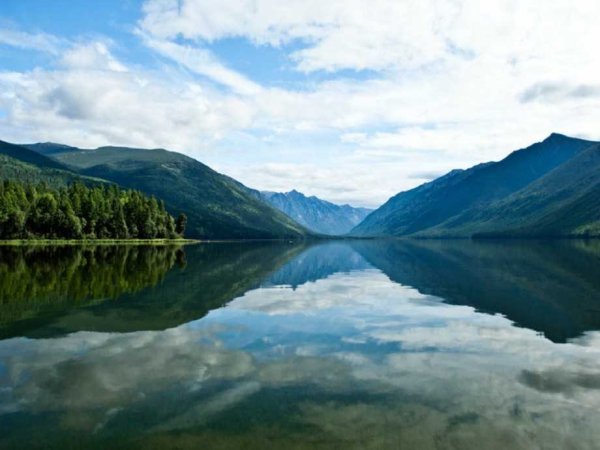 Северобайкальск горы Байкал