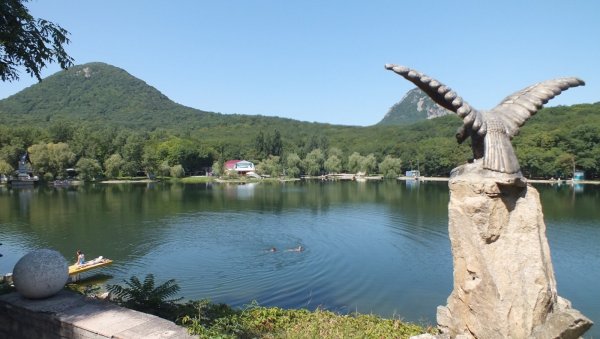 Ессентуки Курортный парк озеро