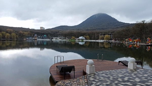 Городское озеро Железноводск