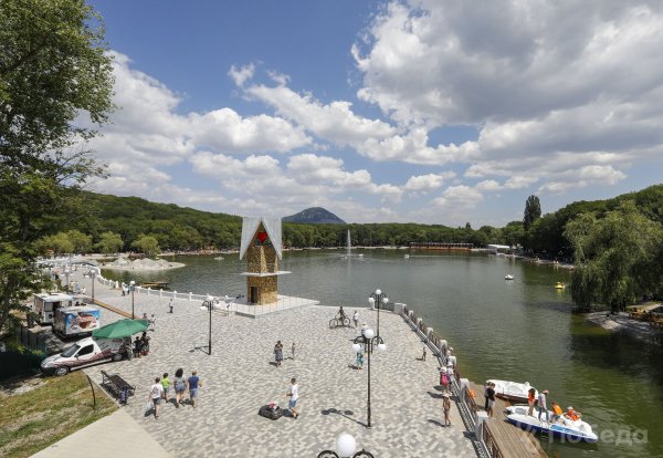 Железноводск Курортный парк озеро