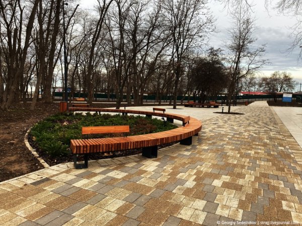 Учкуевский парк в Севастополе